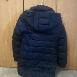 Woman’s navy coat.  Size x-small. Great condition. Barely wore